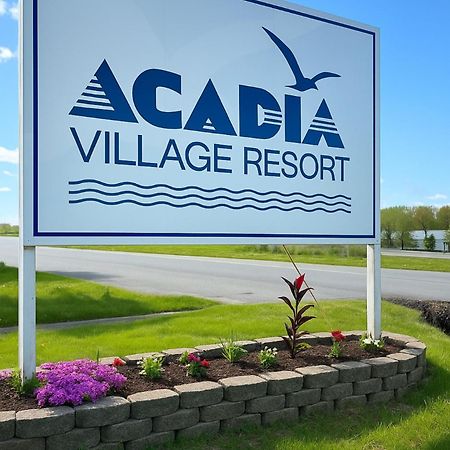 Acadia Village Resort Ellsworth Esterno foto