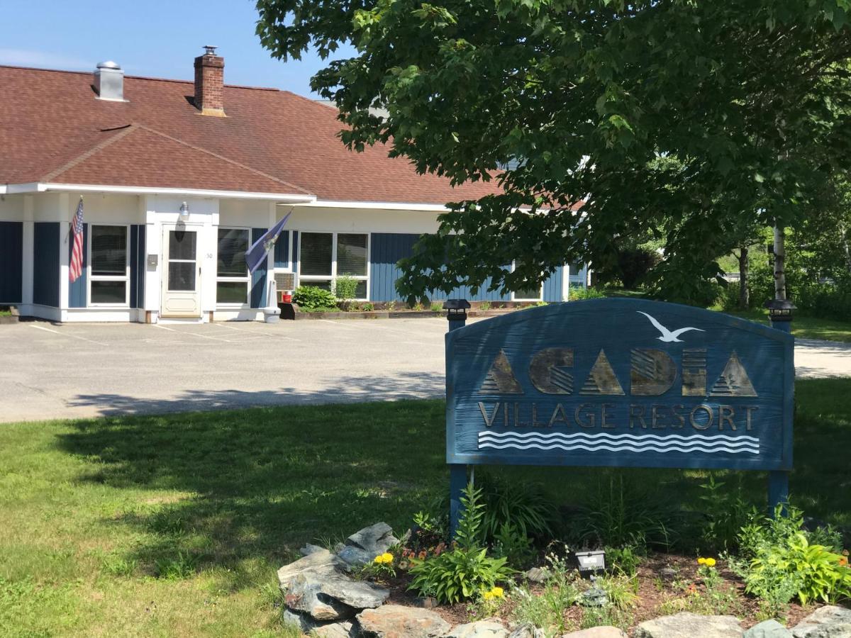 Acadia Village Resort Ellsworth Esterno foto
