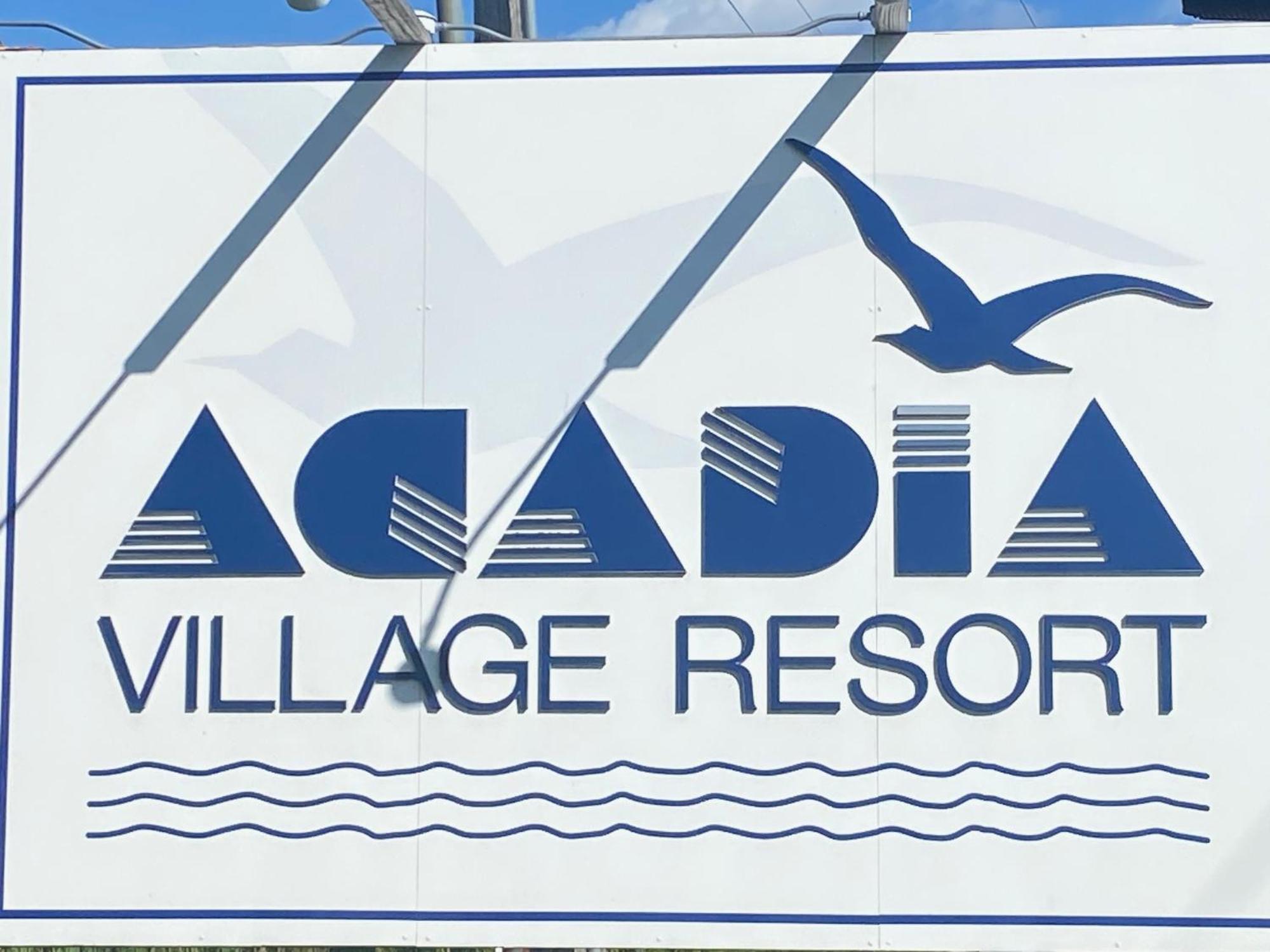 Acadia Village Resort Ellsworth Esterno foto
